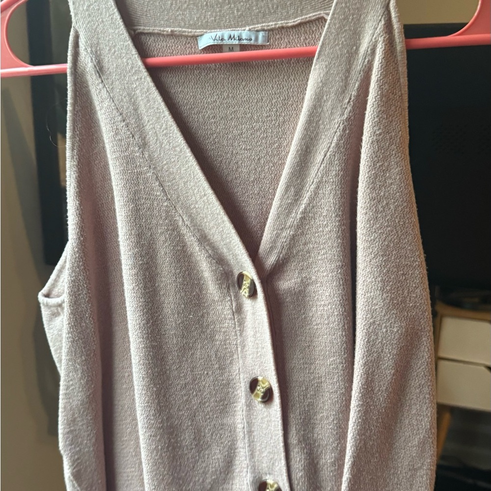 Soft Pink Knit Top with Buttons Detail